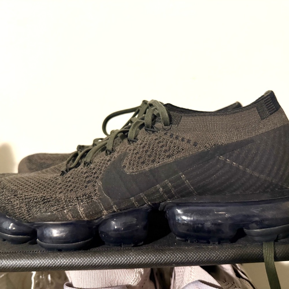Nike Flyknit Vapormax 1.0 Khaki Olive Size 11